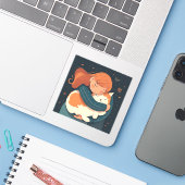 Meisje knuffelt een schattige kat cartoon. Kind en Sticker (Laptop met iPhone)