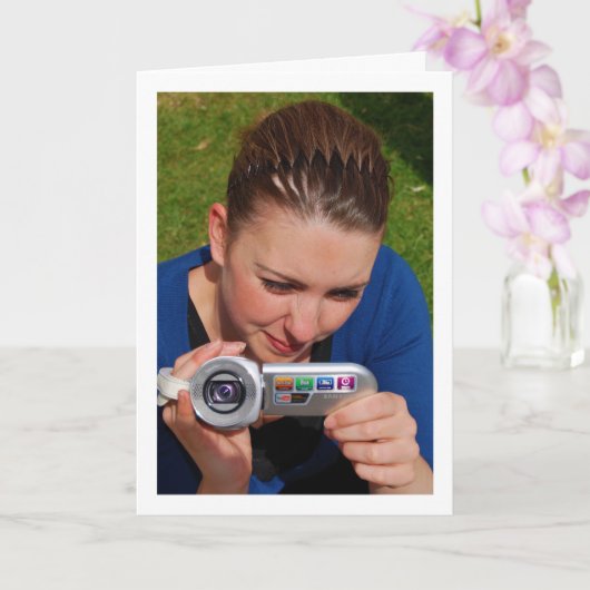 Meisje met camcorder portret kaart (Orchidee)