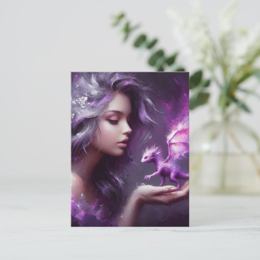 Meisje met een kleine paarse draak briefkaart (Staand voorkant)