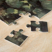 Meisje met een mand van groenten in een tuin legpuzzel (Zijkant)