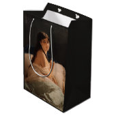 Meisje met een medaillon (door Gerolamo Induno) Medium Cadeauzakje (Achterkant Gekanteld)