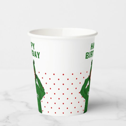 Meisje met groene kikkervisjes papieren bekers (Links)