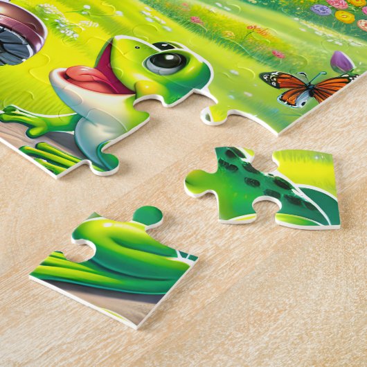 Meisje met grote ogen en groene kikker legpuzzel (Zijkant)