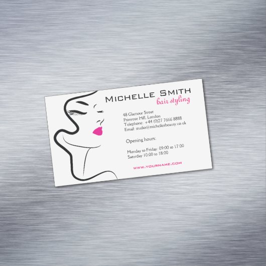 Meisje met het golvende brandmerkende pictogram visitekaartje magneet (Voorbeeld)