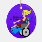 Meisje met hoge rolstoel keramisch ornament (Links)