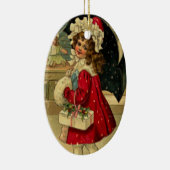 Meisje met kerstcadeau keramisch ornament (Rechts)