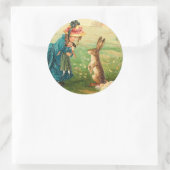 Meisje met Pasen voor dollen en konijnen Ronde Sticker (Tas)