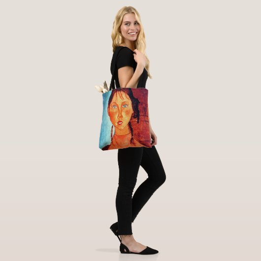 Meisje met pigtails, Modigliani Tote Bag (Op model)