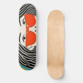 meisje met rode zonnebril persoonlijk skateboard (Voorkant)