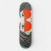 meisje met rode zonnebril persoonlijk skateboard (Voorkant)