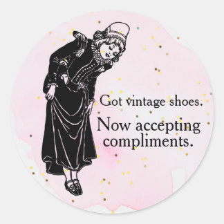 Meisje met schoenen accepteert nu complimenten ronde sticker
