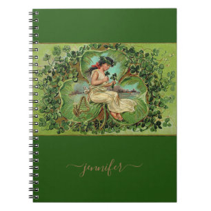 meisje met shamrocks gepersonaliseerd gelukkig notitieboek