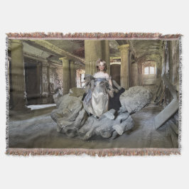 Meisje met speelgoed deken