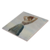 Meisje Ontspannen op het strand Tegeltje (Zijkant)