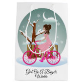 Meisje op een fiets winterkaartje medium cadeauzakje (Achterkant)