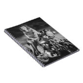 Meisje op een motor notitieboek (Rechterzijde)