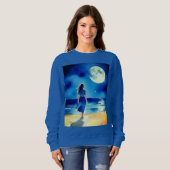 Meisje op het strand onder een volle maan trui (Voorkant volledig)