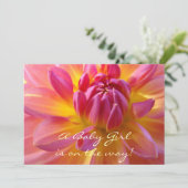 Meisje op komst! Uitnodigingen voor babyshower (Staand voorkant)