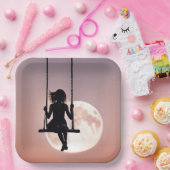 Meisje op schommel met maan papieren bordje (Feest)