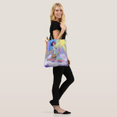 Meisje op wolkenverf zon en regenboog - Fantasy Tote Bag (Op model)