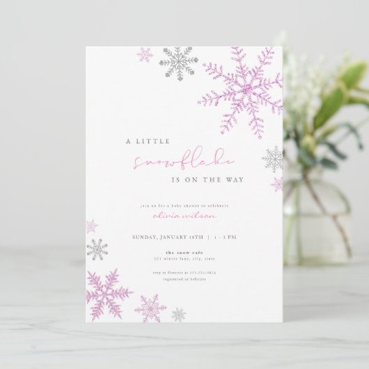 Meisje Roze Kleine Sneeuwvlok Baby shower Invitati Kaart (Staand voorkant)