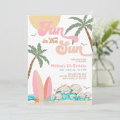 Meisje roze perzik plezier in de zon verjaardagsfe kaart (Staand voorkant)