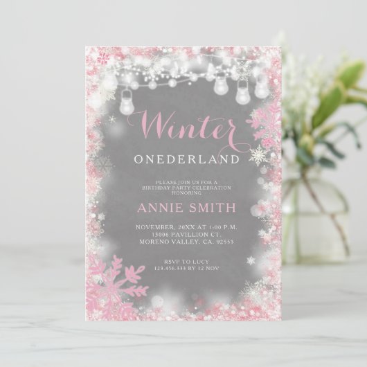 Meisje Roze Sneeuwvlokken Winter Onederland verjaa Kaart (Staand voorkant)