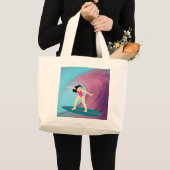Meisje surft bij zonsondergang. grote tote bag (Voorkant (product))