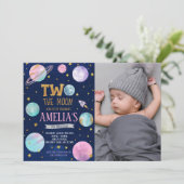 Meisje Twee De Maan Verjaardag Foto Kaart (Staand voorkant)