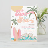 Meisje TWEE het ZEE Surfen 2e Verjaardag Beach Par Kaart (Staand voorkant)