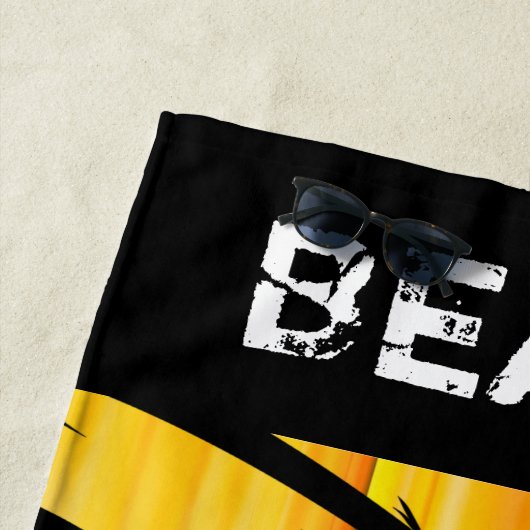 Meisje van de Tropische Baeach Sunset Party Strandlaken (In situ)