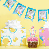 Meisje Waterverf Eend 1st Jaar Maandelijkse Foto B Vlaggetjes