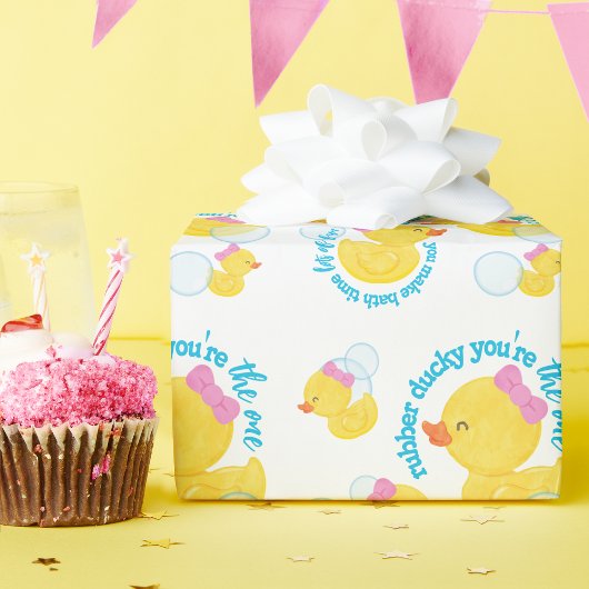 Meisje Waterverf Rubber Ducky Je bent de One Party Cadeaupapier