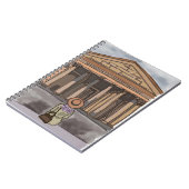 Meisje zit voor het Pantheon in Rome. Notitieboek (Linkerzijde)