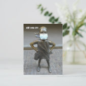 Meisje zonder gezicht met gezichtsmasker - V brief Briefkaart (Staand voorkant)