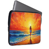 Meisje zonsondergang strand lopen oceaan golven de laptop sleeve (Voorkant Rechts)