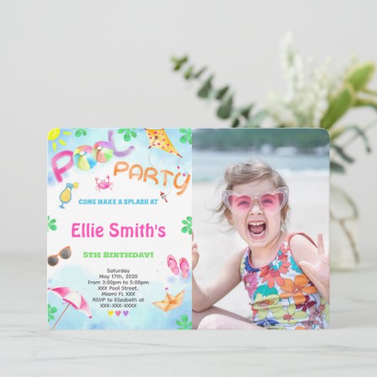 Meisje Zwembad Verjaardag Foto uitnodiging (Staand voorkant)