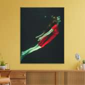 Meisje zwemmen onderwater fotografische fantasie canvas afdruk (Insitu (Woonkamer))
