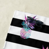 Meisjes anananassen, zwarte witte strepen - op maa strandlaken (In situ)