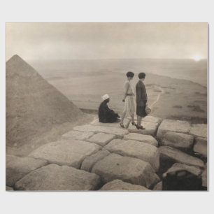 Meisjes bovenop de piramide van Khufu in Egypte Zo Cadeaupapier