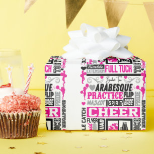 Meisjes Cheerleading Typografie in Zwart en Roze Cadeaupapier