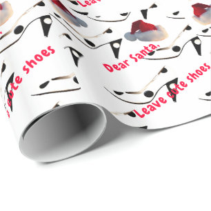 Meisjes die van kerstcadeaus houden cadeaupapier