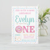 Meisjes donut eerste verjaardagsfeestje kaart (Staand voorkant)