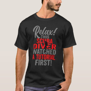 Meisjes Duikscubaduiker keek eerst tutorial   Meis T-shirt