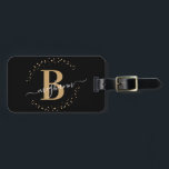 Meisjes Elegant Black Name Monogram Script Bagagelabel<br><div class="desc">Meisjes,  minimalistisch,  eenvoudig,  modern,  zwart en goudmonogram initiaal,  naam script aangepast monogrammed bagagelabel. Met een monogram initiaal en een girale naam handtekeningscript in een handgeschreven calligrafie lettertype met spoelstaart en gestippeld cirkelvormig lijst rond uw monogram.</div>