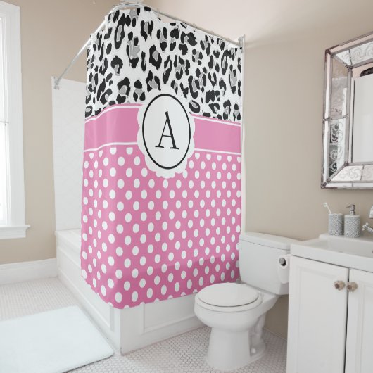 Meisjes en stippen drukken monogram af douchegordijn (In situ)
