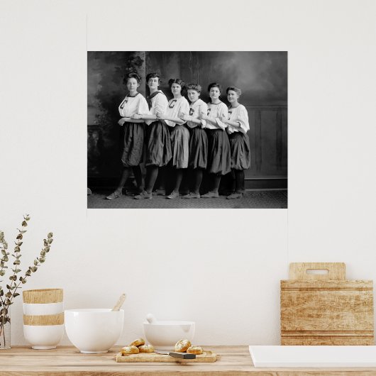 Meisjes in Bloomers, begin jaren '00 Poster (Keuken)