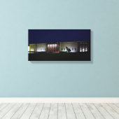 Meisjes in de nacht in de Limo Canvas Afdruk (Insitu (Houten vloer))