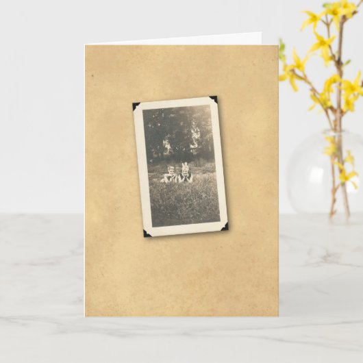 MEISJES IN GRAS 2 KAART (Gele Bloem)