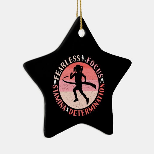 Meisjes met een indset - een onberispelijke spits keramisch ornament (Rechts)